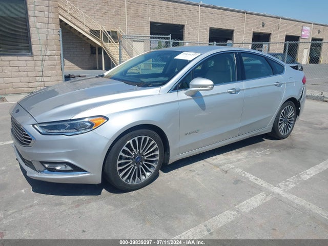 Ford Fusion Hybrid Titanium 2018 3FA6P0RU3JR214144 Image 2