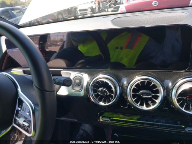 W1N9M0CB1PN035208 Mercedes-Benz Eqb 250 Suv