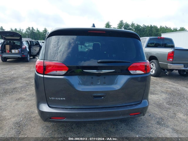 2C4RC1CG7NR159088 Chrysler Voyager Lx