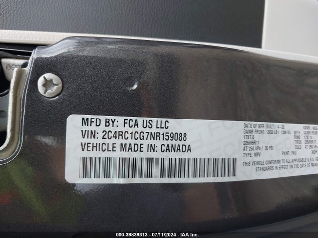 2C4RC1CG7NR159088 Chrysler Voyager Lx