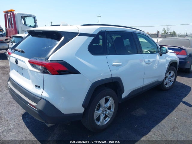 Toyota Rav4 Xle 2019 2T3W1RFV3KW035807 Image 4