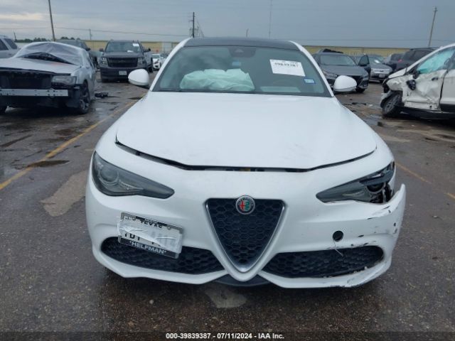ZARFAECN5J7581294 Alfa Romeo Giulia Ti Sport Rwd