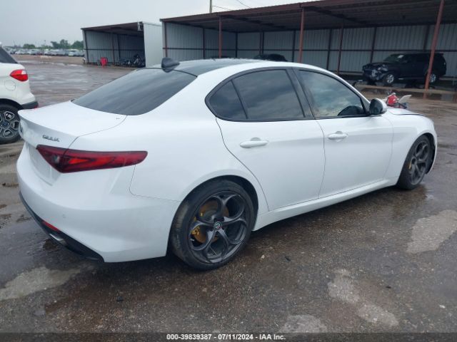 ZARFAECN5J7581294 Alfa Romeo Giulia Ti Sport Rwd