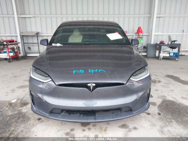 7SAXCBE60NF331980 Tesla Model X Plaid Tri Motor All-wheel Drive