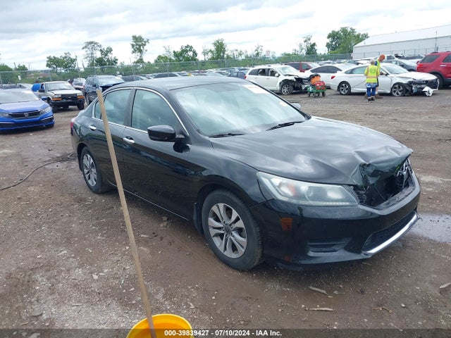 2015 1HGCR2F33FA047267 main image