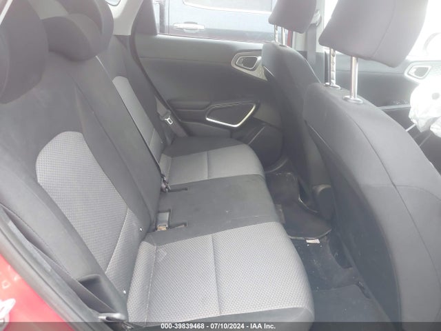KIA Soul X-line 2020 KNDJ23AU0L7123780 Image 8