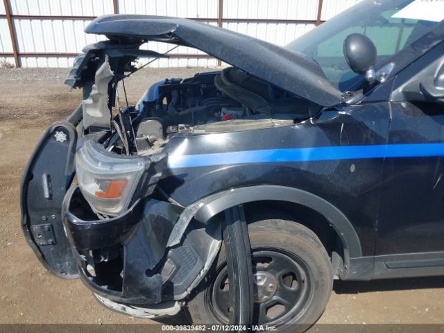 1FM5K8AR8HGD13680 Ford Utility Police Interceptor