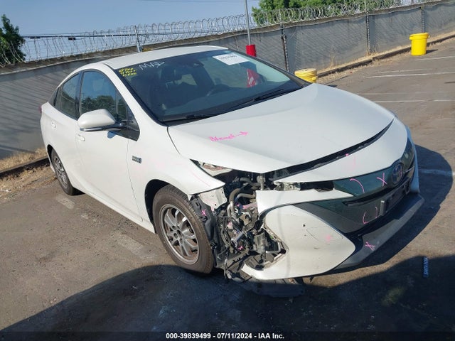 2019 JTDKARFP7K3109698 main image