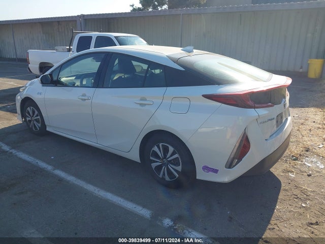 Toyota Prius Prime Premium 2019 JTDKARFP7K3109698 Image 3