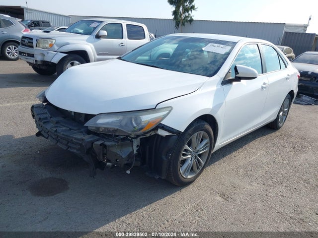 Toyota CAMRY SE 2015 4T1BF1FK7FU045052 Image 2