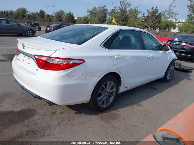 Toyota CAMRY SE 2015 4T1BF1FK7FU045052 Image 4