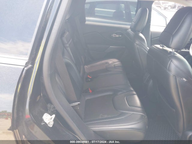 1C4PJMLB2KD354954 Jeep Cherokee Latitude Plus 4x4