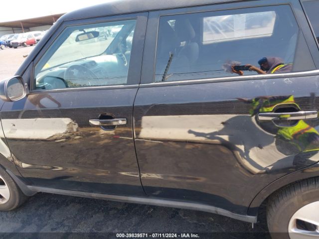 KNDJN2A20F7161983 KIA Soul