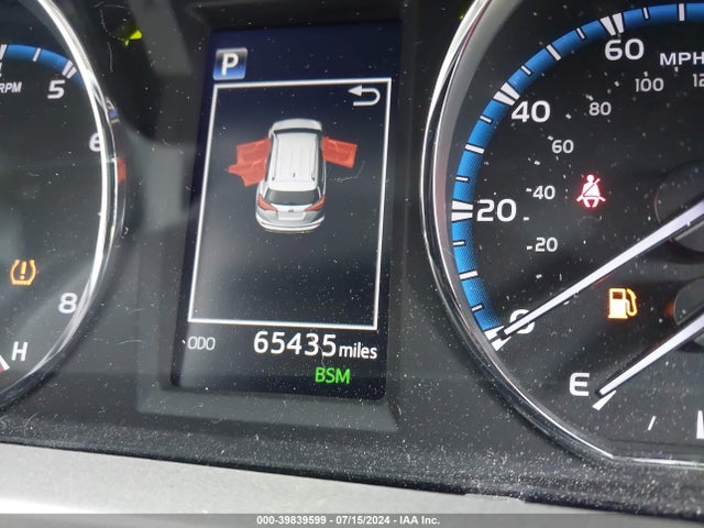 Toyota Rav4 Limited 2018 2T3YFREV6JW506374 Image 16
