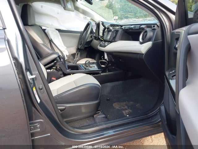 Toyota Rav4 Limited 2018 2T3YFREV6JW506374 Image 5