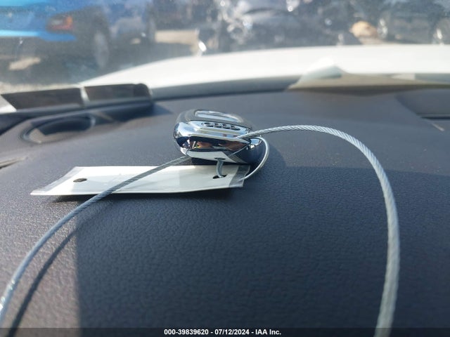 Audi A4 2.0t Premium 2014 WAUMFBFL4EA014835 Image 11
