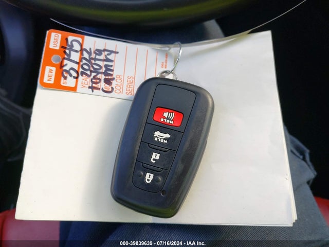 4T1K61AK7NU499890 Toyota CAMRY XSE