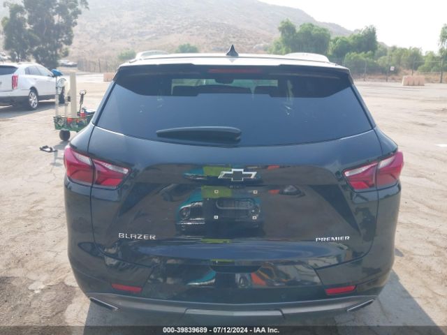 3GNKBFRS9KS680882 Chevrolet Blazer Premier