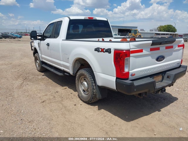 Ford F-250 Xl 2018 1FT7X2B64JEB30603 Image 3