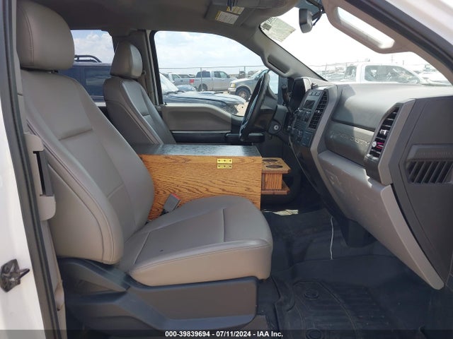 Ford F-250 Xl 2018 1FT7X2B64JEB30603 Image 5