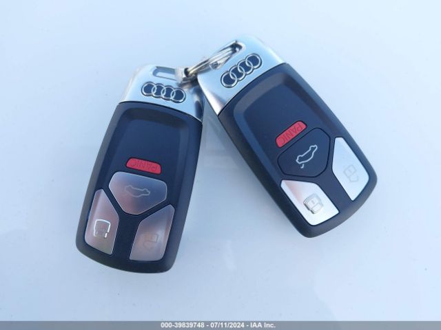 WAUENCF55JA046654 Audi A5 2.0t Premium
