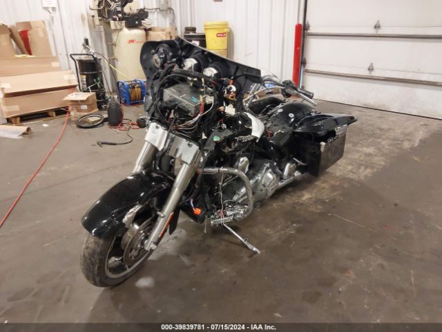 2011 HARLEY-DAVIDSON FLHX 1HD1KBM11BB657389 Photo 1