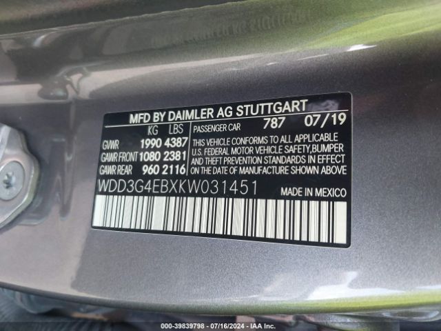 WDD3G4EBXKW031451 Mercedes-Benz A 220