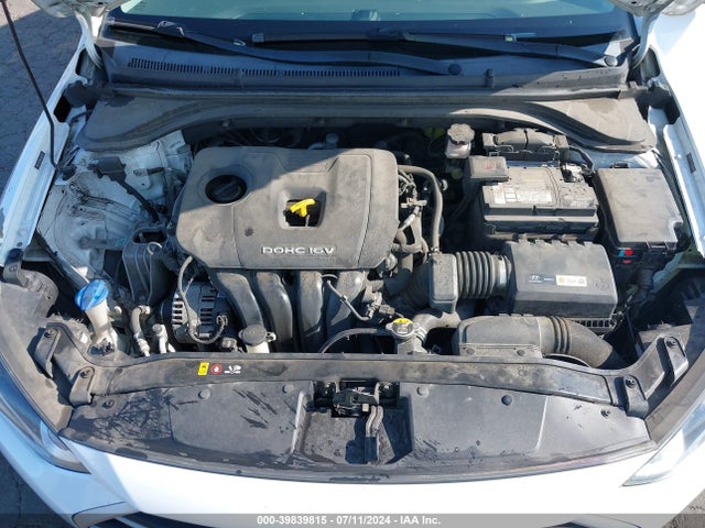 Hyundai ELANTRA SE 2017 5NPD74LF9HH140258 Image 10
