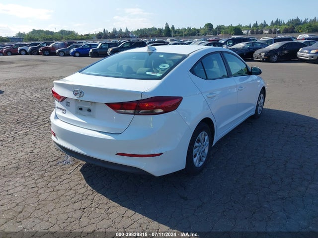 Hyundai ELANTRA SE 2017 5NPD74LF9HH140258 Image 4