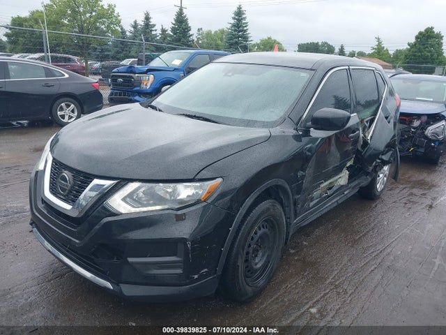 Nissan ROGUE S 2019 5N1AT2MV8KC748733 Image 2