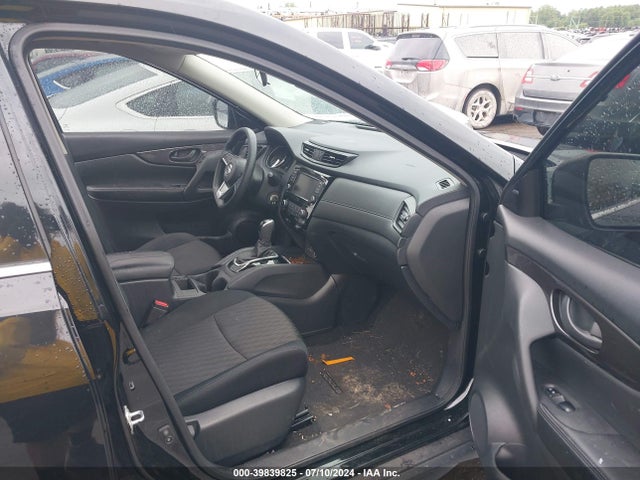 Nissan ROGUE S 2019 5N1AT2MV8KC748733 Image 5