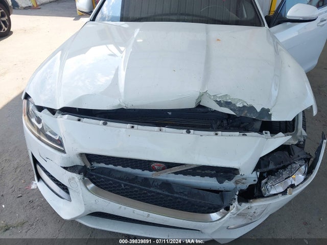 2016 JAGUAR XF SAJBF4BV6GCY06250 Photo 9