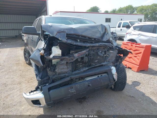 5TFEM5F10EX078946 Toyota Tundra Sr5 4.6l V8
