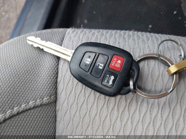 Toyota COROLLA LE 2014 2T1BURHE5EC124246 Image 11