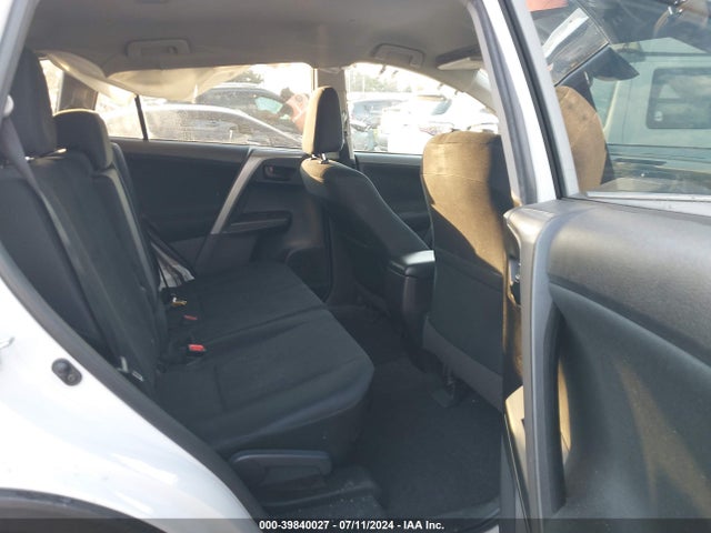 Toyota RAV4 LE 2017 2T3ZFREV0HW383301 Image 8