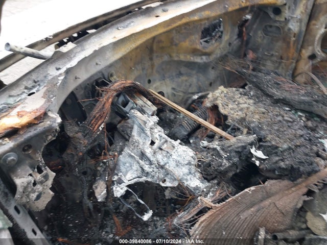 2010 MINI COOPER WMWMF3C5XATZ65728 Photo 6