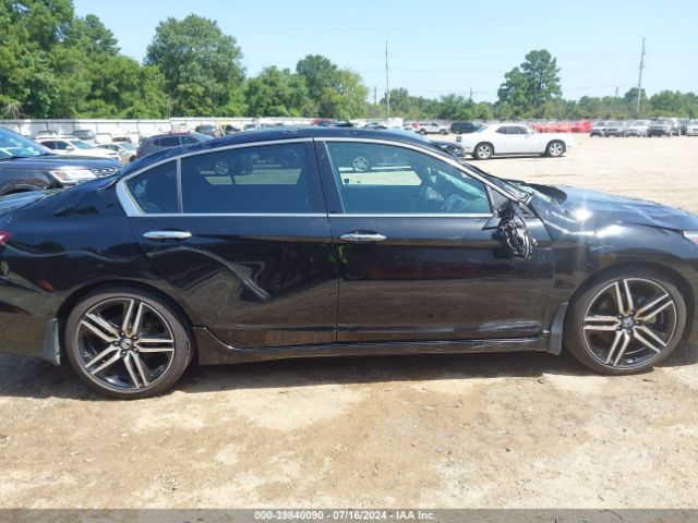 1HGCR3F98HA019770 Honda Accord Touring V6