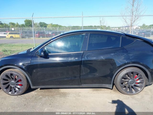 7SAYGDEF1NF309068 Tesla Model Y Performance Dual Motor All-wheel Drive