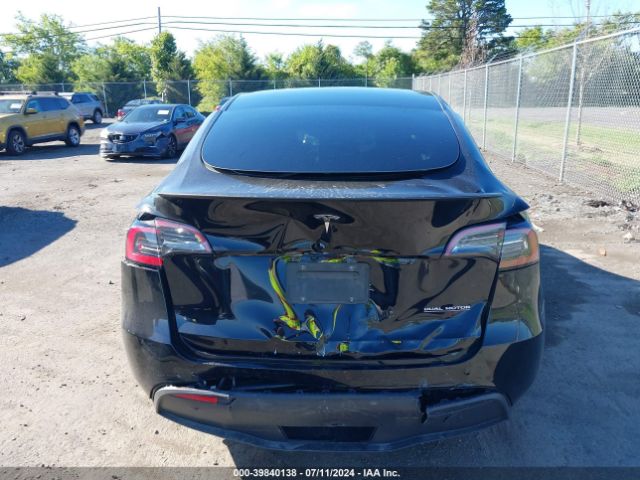 7SAYGDEF1NF309068 Tesla Model Y Performance Dual Motor All-wheel Drive
