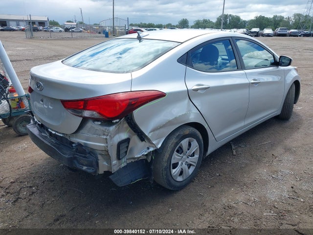 Hyundai ELANTRA SE 2016 5NPDH4AE6GH793894 Image 4