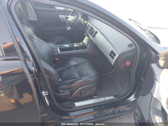 2013 JAGUAR XF SAJWA0E72D8S73527 Photo 4