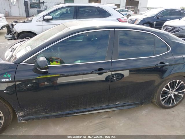4T1B21HK2JU508491 Toyota Camry Hybrid Se