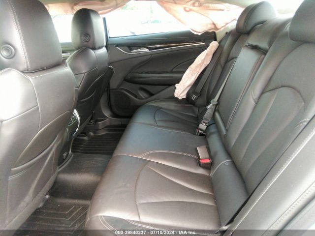 1G4ZP5SS4HU163054 Buick Lacrosse Essence