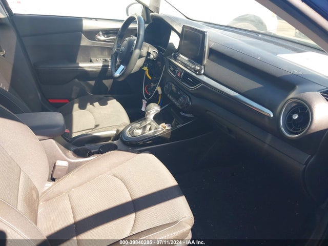 KIA FORTE S 2019 3KPF34AD9KE063831 Image 5
