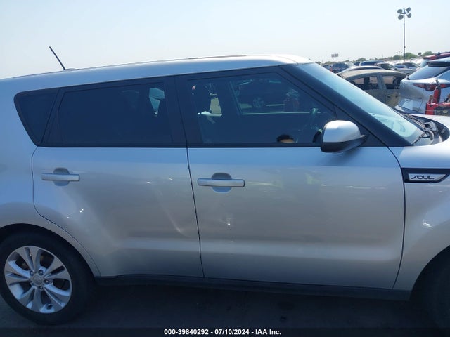 KIA SOUL + 2015 KNDJP3A5XF7780973 Image 13