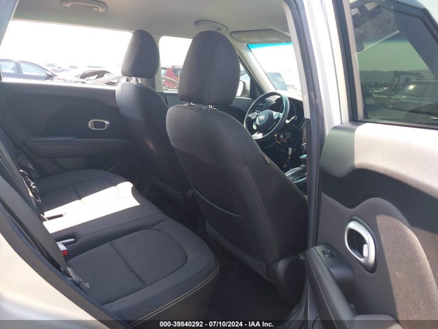 KIA SOUL + 2015 KNDJP3A5XF7780973 Image 8