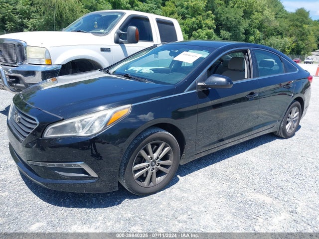 39840325 :رقم المزاد ، 5NPE24AF2FH132215 vin ، 2015 Hyundai Sonata Se مزاد بيع