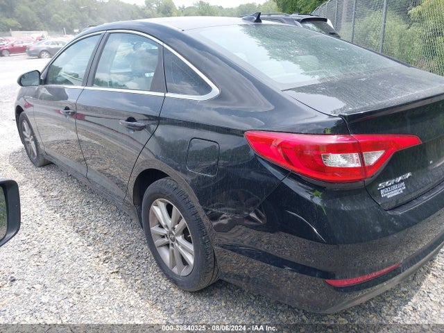 39840325 :رقم المزاد ، 5NPE24AF2FH132215 vin ، 2015 Hyundai Sonata Se مزاد بيع