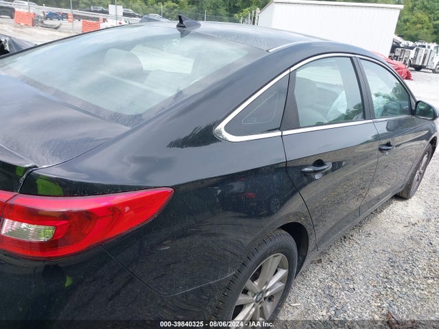 39840325 :رقم المزاد ، 5NPE24AF2FH132215 vin ، 2015 Hyundai Sonata Se مزاد بيع