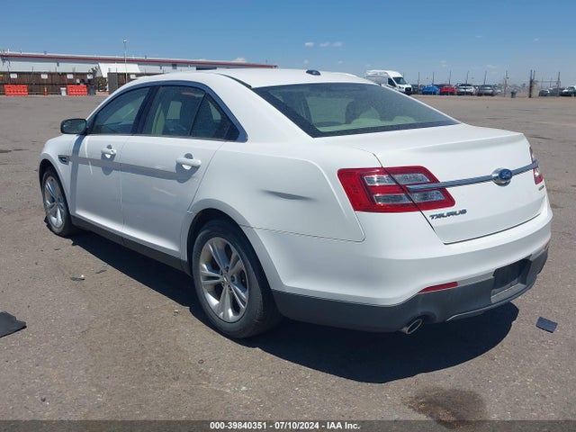 Ford TAURUS SE 2016 1FAHP2D85GG125108 Image 3